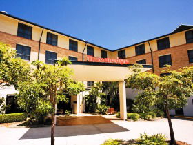 Travelodge Hotel Garden City Brisbane - Australian Destinations 0