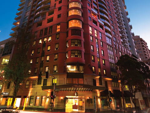 Adina Apartment Hotel Sydney - Australian Destinations 8