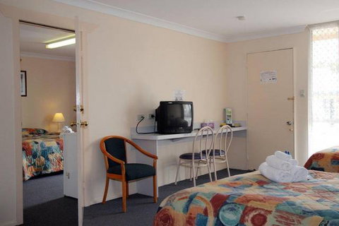 Alexander Motel & Peppercorn Restaurant - Australian Destinations 5