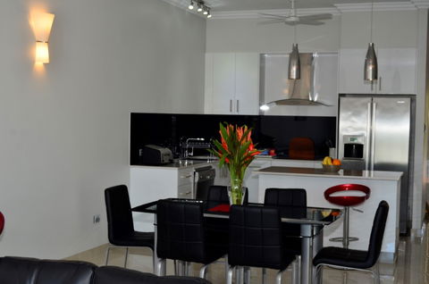 Apartment No 8 - Australian Destinations 1