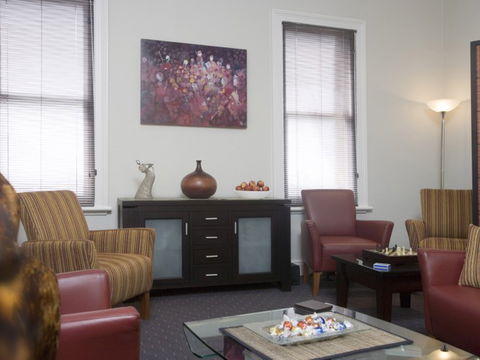 Auldington Hotel - Australian Destinations 4