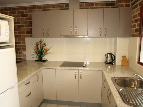 Beenleigh Yatala Motor Inn - Australian Destinations 2