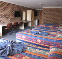 Big Trout Motor Inn - Australian Destinations