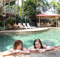 Cairns Reef Apartments  Motel - Australian Destinations