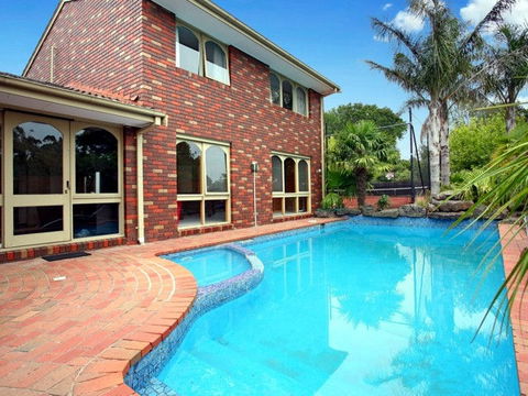 Frankston B&B - Australian Destinations 2