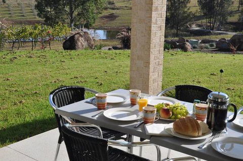Ghost Riders Vineyard Lodge - Australian Destinations 1