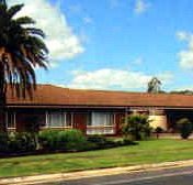 Golden Palms Motel - Australian Destinations