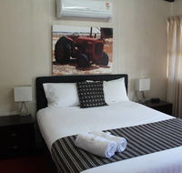Merredin Motel  Gumtree Restaurant - Australian Destinations