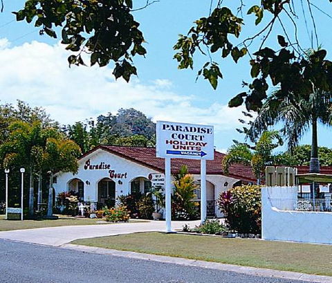 Paradise Court Holiday Units - Australian Destinations 1
