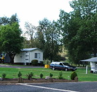 Poplar Caravan Park - Australian Destinations