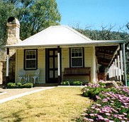 Price Morris Cottage - Australian Destinations
