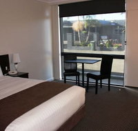 Sunshine Motor Inn - Australian Destinations