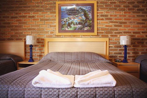 The Town House Motor Inn - Sundowner Goondiwindi - Australian Destinations 2