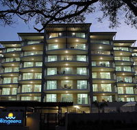Tingeera Luxury Beachfront Apartments - Australian Destinations
