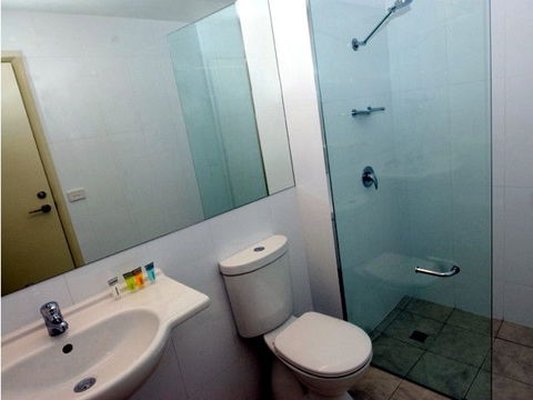 Travelodge Hotel Hobart Airport - Australian Destinations 3