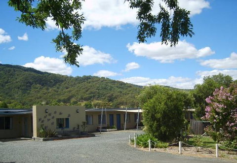 Valley View Motel - Australian Destinations 3
