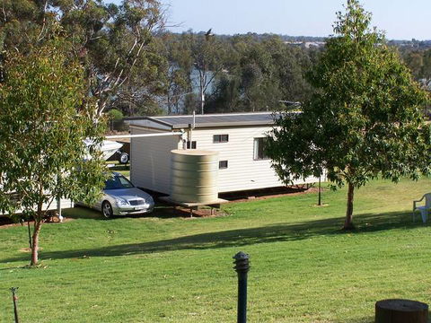 Weir Caravan Park Robinvale - Australian Destinations 1
