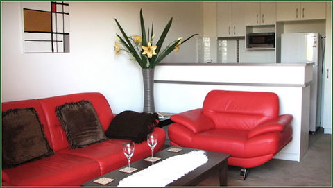 Churchill Apartments - Australian Destinations 1