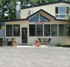 Poplar Caravan Park and Harrys Snack Shack - Australian Destinations