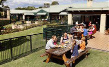 Harrigans Irish Pub And Accommodation - Australian Destinations 4