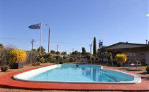 Cobar Crossroads Motel - Cobar - Australian Destinations 0
