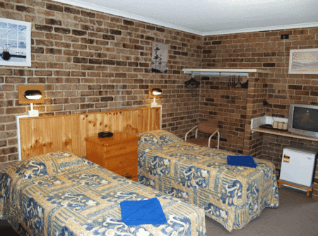 Acacia Snowy Motel - thumb 1