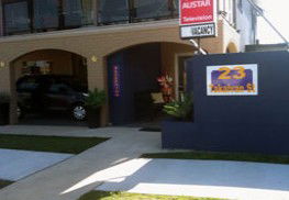 Charm City Motel - Australian Destinations 1