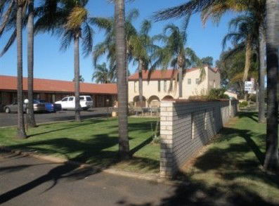 Alamo Motel - Australian Destinations 3