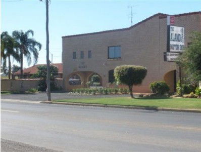 Alamo Motel - Australian Destinations 4