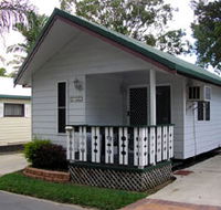 Maroochy River Cabin Village  Caravan Park - Australian Destinations