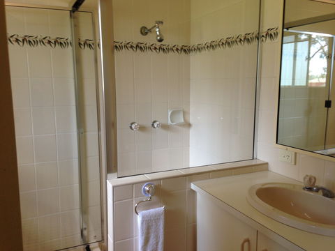 Country Rose Motel - Australian Destinations 5