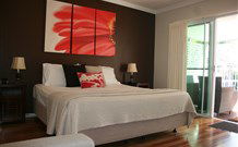 Aarons At Byron - - Australian Destinations 2