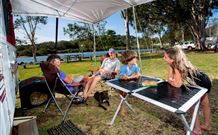 Oakbourne Cottage, Gingers Creek - Australian Destinations 2