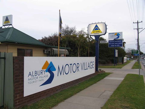 Albury-Wodonga YHA - Australian Destinations 2
