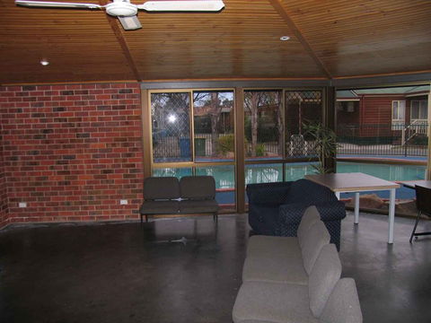 Albury-Wodonga YHA - Australian Destinations 6