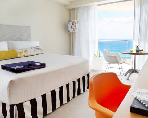 QT Gold Coast - Australian Destinations 2