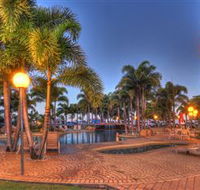 Rollingstone Beach Front Resort - Australian Destinations