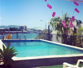 Adventurers Backpackers Resort - Australian Destinations 0