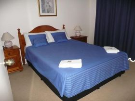 Pelican Cove Apartments - Australian Destinations 2