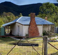 Nil Desperandum - Australian Destinations