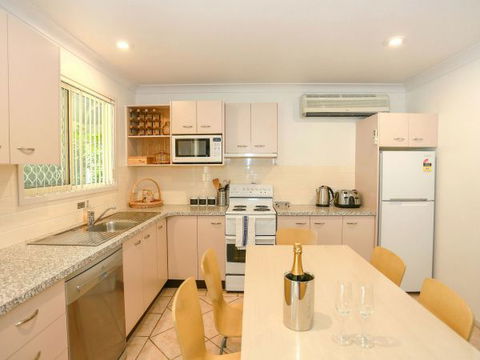 Misty Glen Cottage Hunter Valley - Australian Destinations 6