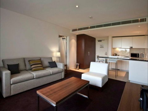 The Gateway Inn - Australian Destinations 3