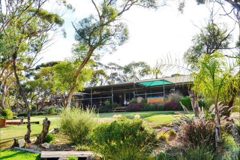 River Shack Rentals - Living The Dream - Australian Destinations 56
