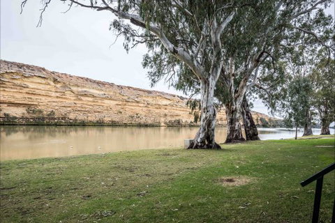 River Shack Rentals - Living The Dream - Australian Destinations 3
