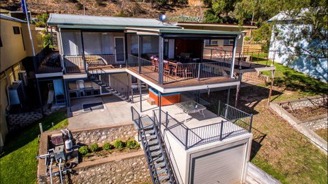 River Shack Rentals - Living The Dream - Australian Destinations 54