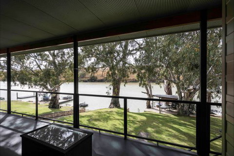 River Shack Rentals - Living The Dream - Australian Destinations 37