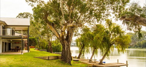 River Shack Rentals - Living The Dream - Australian Destinations 125
