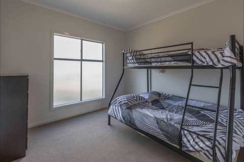 River Shack Rentals - Living The Dream - Australian Destinations 94