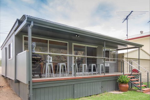River Shack Rentals - Living The Dream - Australian Destinations 8