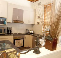 Anderl's Beach Cottage - Australian Destinations